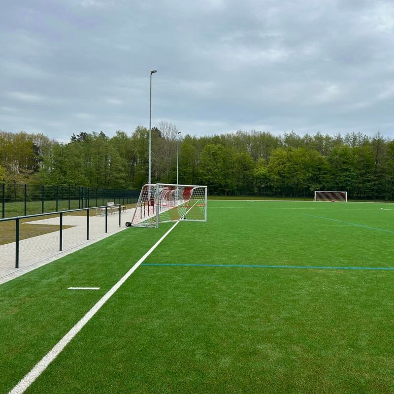 Einfassung und Umfriedung