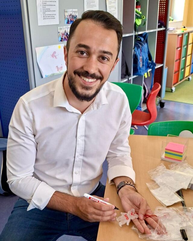 Autogrammstunde mit Bürgermeisterkandidat Celil Celik